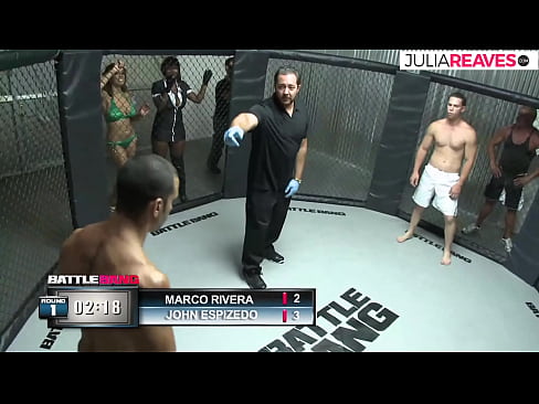 ❤️ Ultimate Fighter akimtosa msichana nambari baada ya pigano ulingoni Fucking ☑